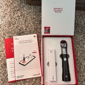 Medicube Digital Age-R Device - Black